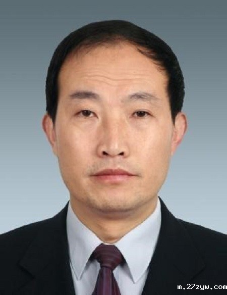 高　健.jpg