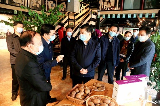 西安市政协主席王吉德赴周至县开展调研活动(735930)-20221024080244.jpg