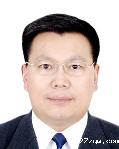 李鑫.jpg