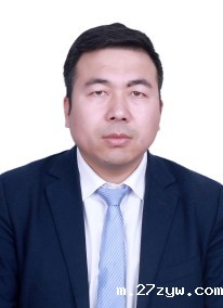 薛云峰.jpg