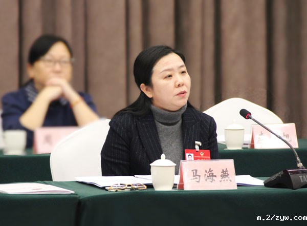 马海燕委员--实习记者-杨小妹-摄(1428549)-20250119131341.jpg