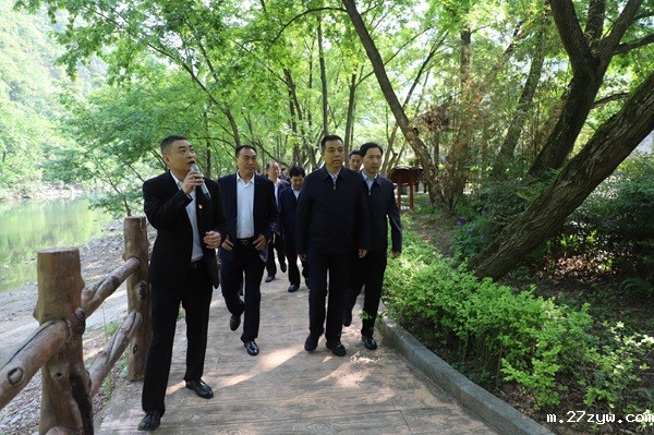 市政协组织开展委员集中视察活动(1467372)-20250226095910.JPG